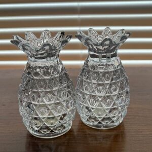 Elegant Shannon Crystal Pineapple Salt and Pepper Shakers by D Landis of Ireland